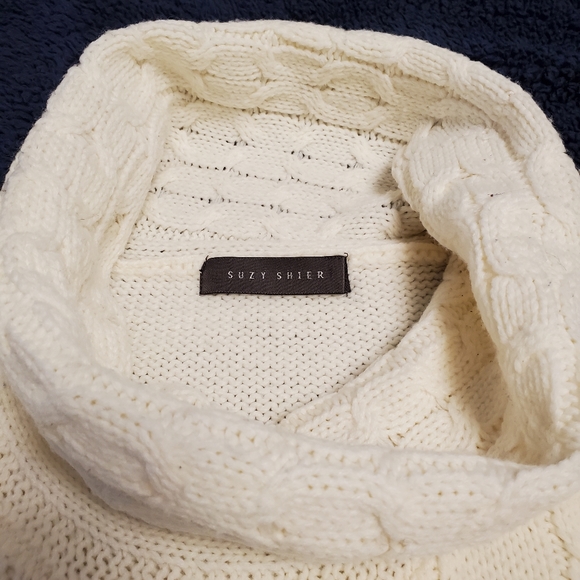 Suzy Shier Sweater Dress - Picture 4 of 5